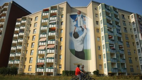 Ще потисне ли намаляващото население растежа?