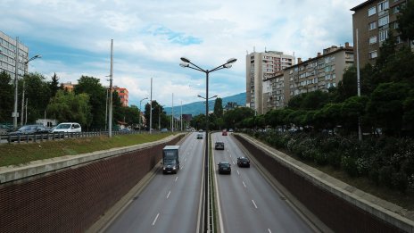 Над 25% от пътищата в страната са за основен ремонт