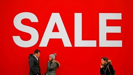 Празничните продажби в САЩ - най-силните от шест години