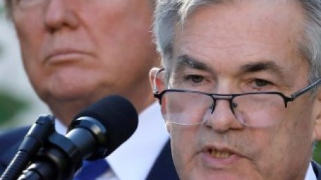 Постът на Джером Пауъл начело на Фед не е застрашен