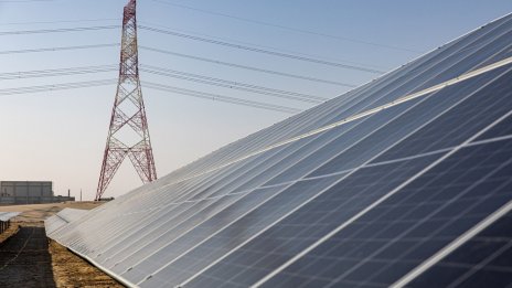 Евтините соларни панели ще охладят желанието за ядрена енергия, прогнозира експерт