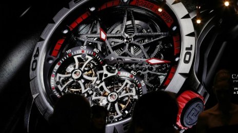 Richemont съкращава 200 работни места в Швейцария