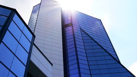 Регулаторите на Острова обмислят промени за отворените фондове за имоти