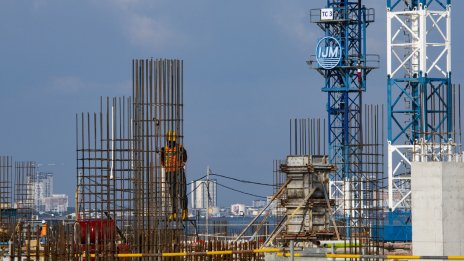 България е сред седемте страни от ЕС с годишен спад на строителството през юни