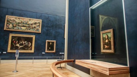 Без тълпи край Мона Лиза - страхът от коронавируса удари европейския туризъм