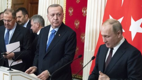 Всяка среща на Путин и Ердоган деградира европейците до зрители