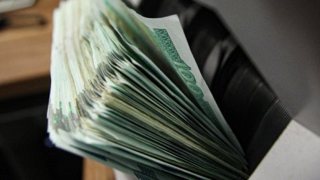 Държавата ще плати 1,1 млрд. лв. за допълване на резерва от зърно