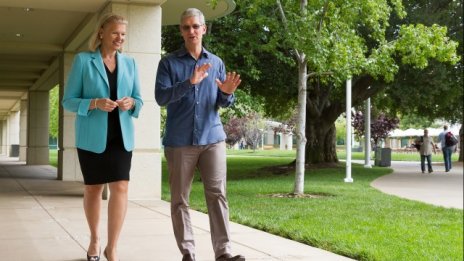 Apple и IBM ще си партнират при бизнес приложенията 