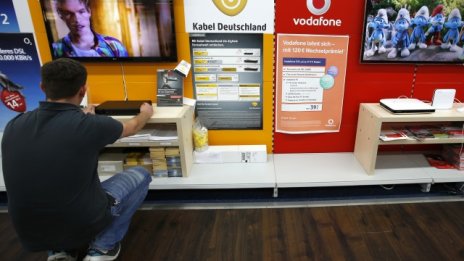 Vodafone подслажда офертата си за Kabel Deutschland 