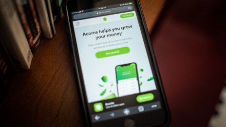 Robinhood съкращава 9% от персонала си