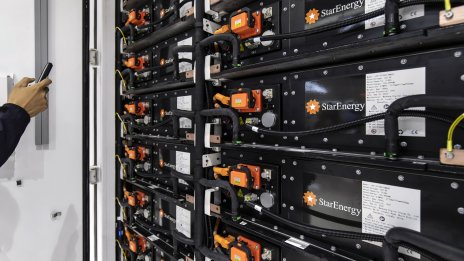 Германска компания дава „втори живот“ на използвани батерии за електромобили