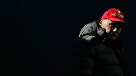 И Ники Лауда влиза в битката за Air Berlin