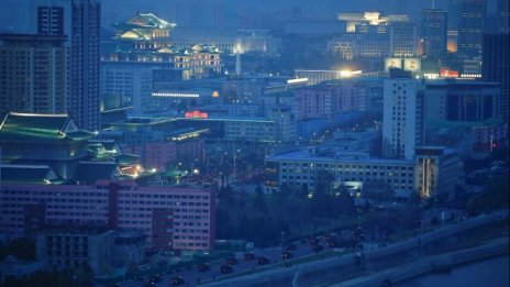 Северна Корея заплаши да "потопи" Япония и да превърне САЩ в "пепел и мрак"