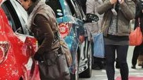 Безработицата в Япония неочаквано намаля до 4,9%