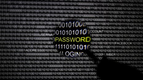 Apple не открива никакви признаци за хакерски атаки от страна на Китай