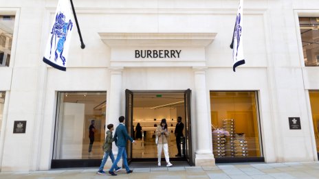 Burberry понижи прогнозите си за печалбата за втори път за три месеца