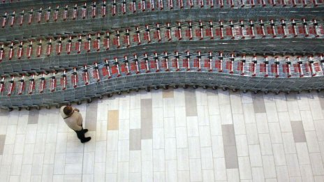 Няма да се плащат осигурителни вноски и за е-ваучерите