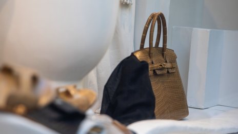 Апетитът на САЩ и Европа за луксозни чанти даде тласък на Hermes