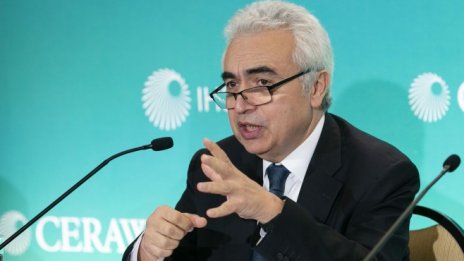 МАЕ: Критичните за енергийния преход технологии още не са достигнали зрялост