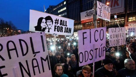 Хиляди протестираха срещу корупцията в Словакия