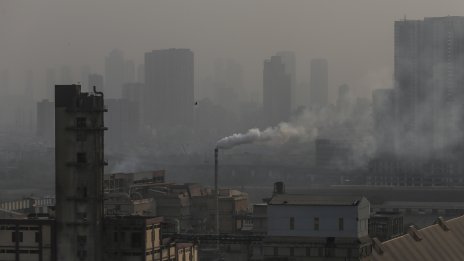 Най-големият климатичен банков съюз засилва фокуса си върху енергийния преход