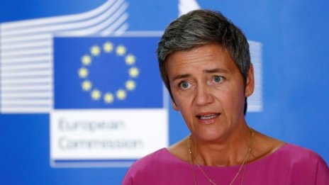 Вестагер: Европа трябва да поведе пътя към дигиталния данък