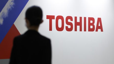 74 години по-късно Toshiba бе отписана от борсата