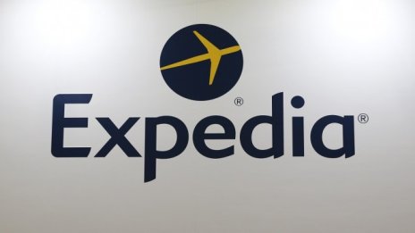 HomeAway тласна резултатите на Expedia нагоре