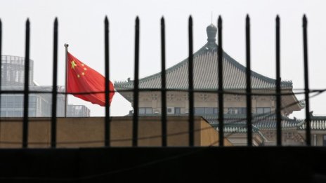 Служител оказвал натиск върху чуждестранни компании в Китай