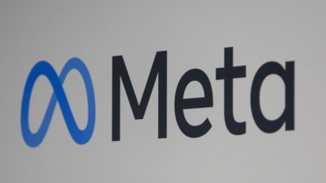 Meta прави крачка към метавселената с 3D реклами