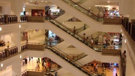 М. Обървегер: Молове, които отварят с 40% незаети площи, правят „лош компромис“