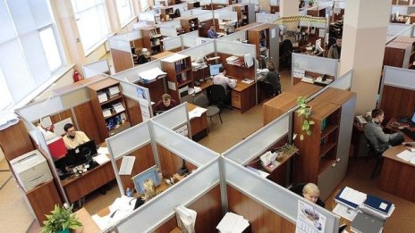 Adecco: 28% от служителите се оплакват от по-лошо психично здраве заради COVID