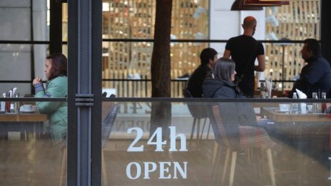 Агенцията по заетостта отчете годишен спад на безработицата през март