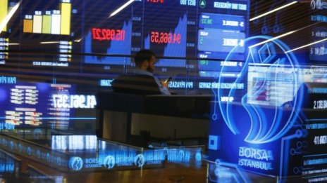 Внезапният апетит на местните купувачи към турската борса е нож с две остриета