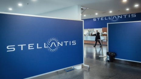 Звено на Stellantis за рисков капитал влага 100 млн. евро в помощ на редица стартъпи