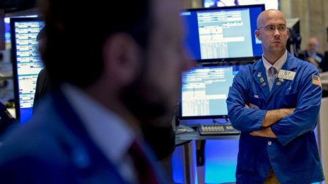Фондовите борси в САЩ отчитат спадове след доклада за заетостта*