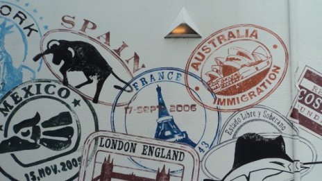 Британският наплив за нови паспорти достигна Австралия и Нова Зеландия