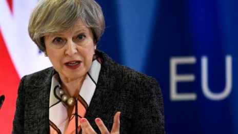 Долната камара на британския парламент одобри стартирането на Brexit