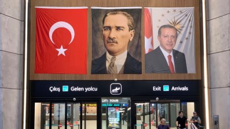 Ще успее ли Ердоган да спечели Турция, след като губи в големите градове?