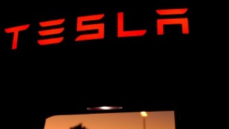 Tesla изненада със силни резултати през третото тримесечие