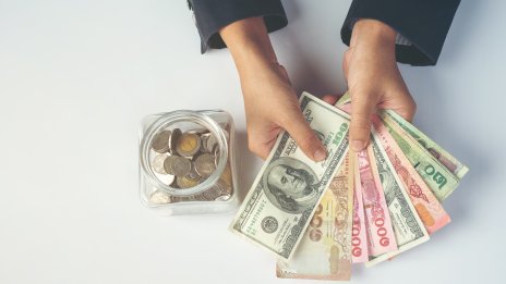 Приносът на лицензираните казина към българската икономика