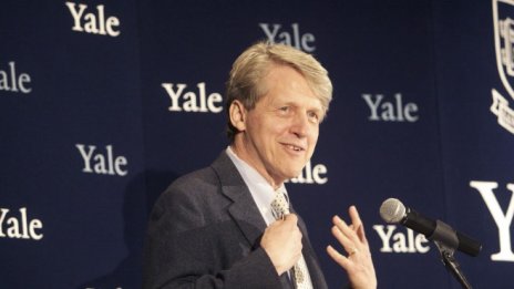 Робърт Шилер: Тръмп ще предизвика икономическа криза