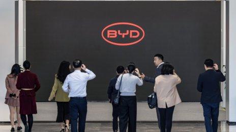 BYD отлага изграждането на завод за литиеви катоди в Чили
