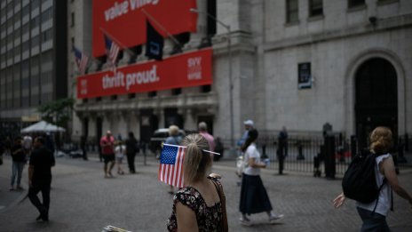 Dow и S&P 500 записаха трета поредна седмица на растеж