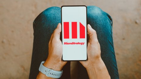 MicroStrategy се върна към печалбата, подкрепена от биткойн активите си