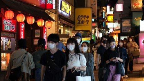 Ще успее ли слабата йена да повиши потреблението?