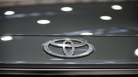 Инвеститори критикуват Toyota заради трупащите се обратно изкупени акции