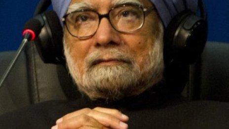 Растежът на индийската икономика остава под 5%