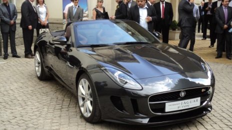 Jaguar F-TYPE вече е в България
