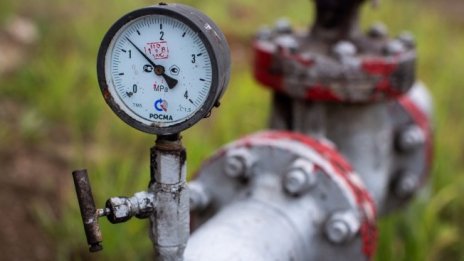 Петролната индустрия на Иран губи състезанието с времето заради енергийния преход